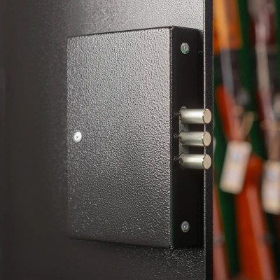 Сейф оружейный Gunsafe ШОЕ-1000 на два ружья
