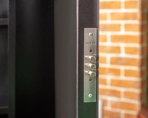 Сейф оружейный Gunsafe ШОЛ-1370 на три ружья