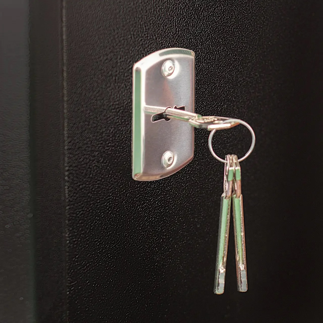 Сейф оружейный Gunsafe ШОЛ-1370 на три ружья